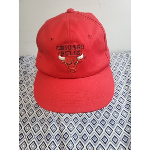 Chicago Bulls Snapback Hat YOUTH 3-8 Years Old 90s NBA The G Cap Red Hat - Picture 10 of 16